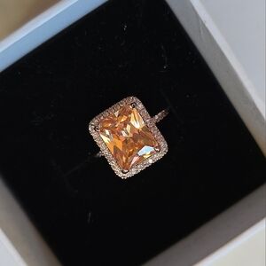 Rose Gold Ring with Topaz & Zirconias Size 7.5